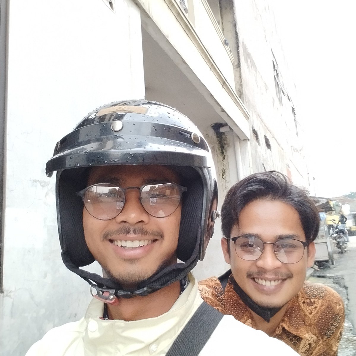 SatibiDeden's tweet photo. #FotoProfilBaru https://t.co/IL1H7kltb6