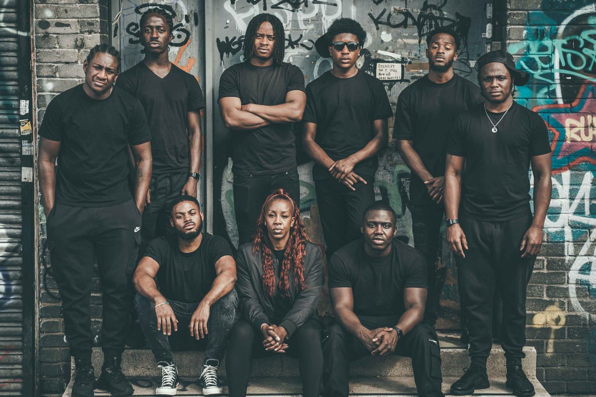 365_rise's tweet image. Rise Founder (Joyclen) with the future kings 👑