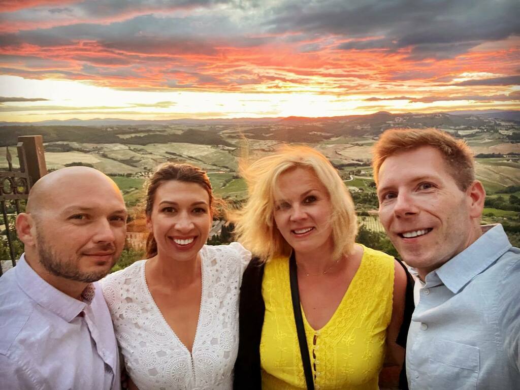 mshepet's tweet photo. #sunset #tuscany #traveltheworld https://t.co/tmAa3Hyy5T