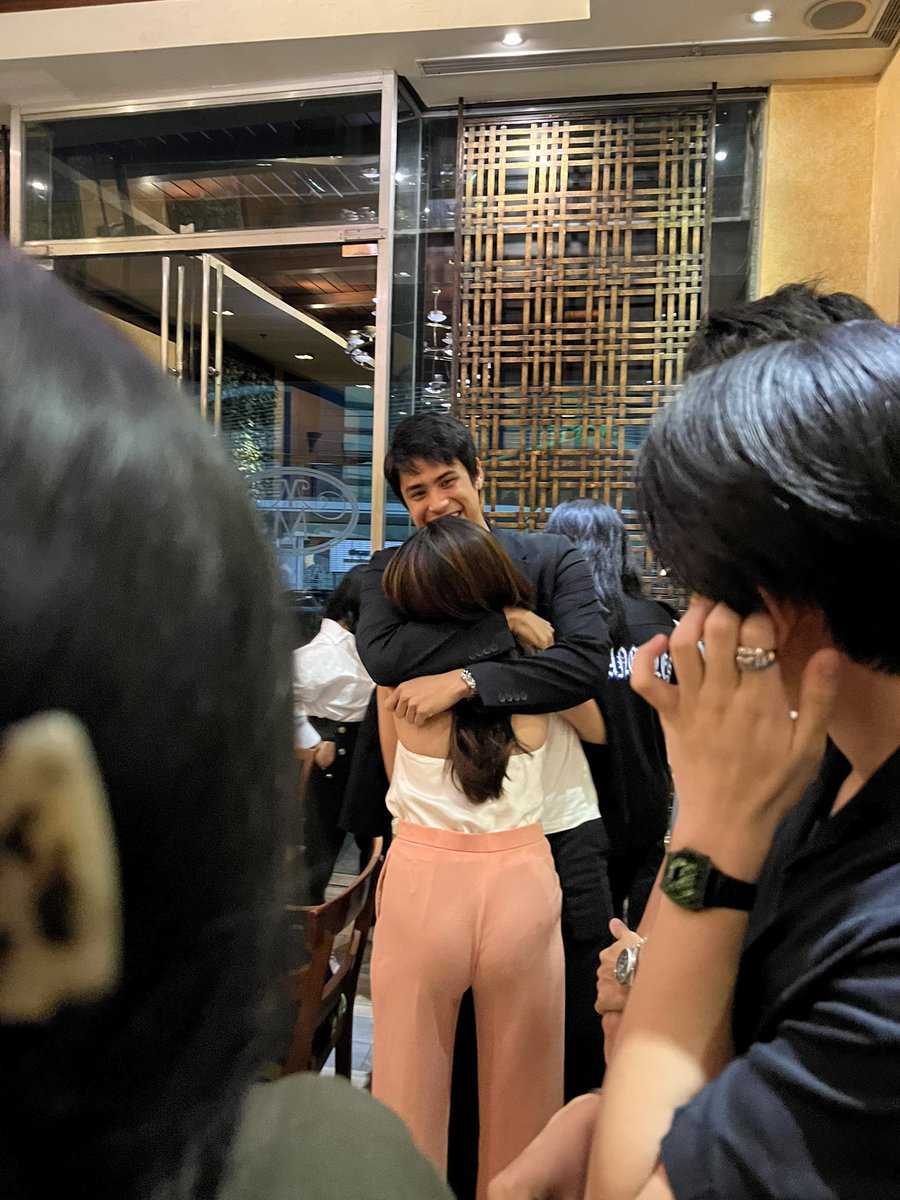 imJCAlcantara's tweet image. I’m so grateful to you guys for the unconditional love and friendship that you’ve shown me. Thank you @bellemariano02 and @donnypangilinan 🤍 Happy Birthday belindaa