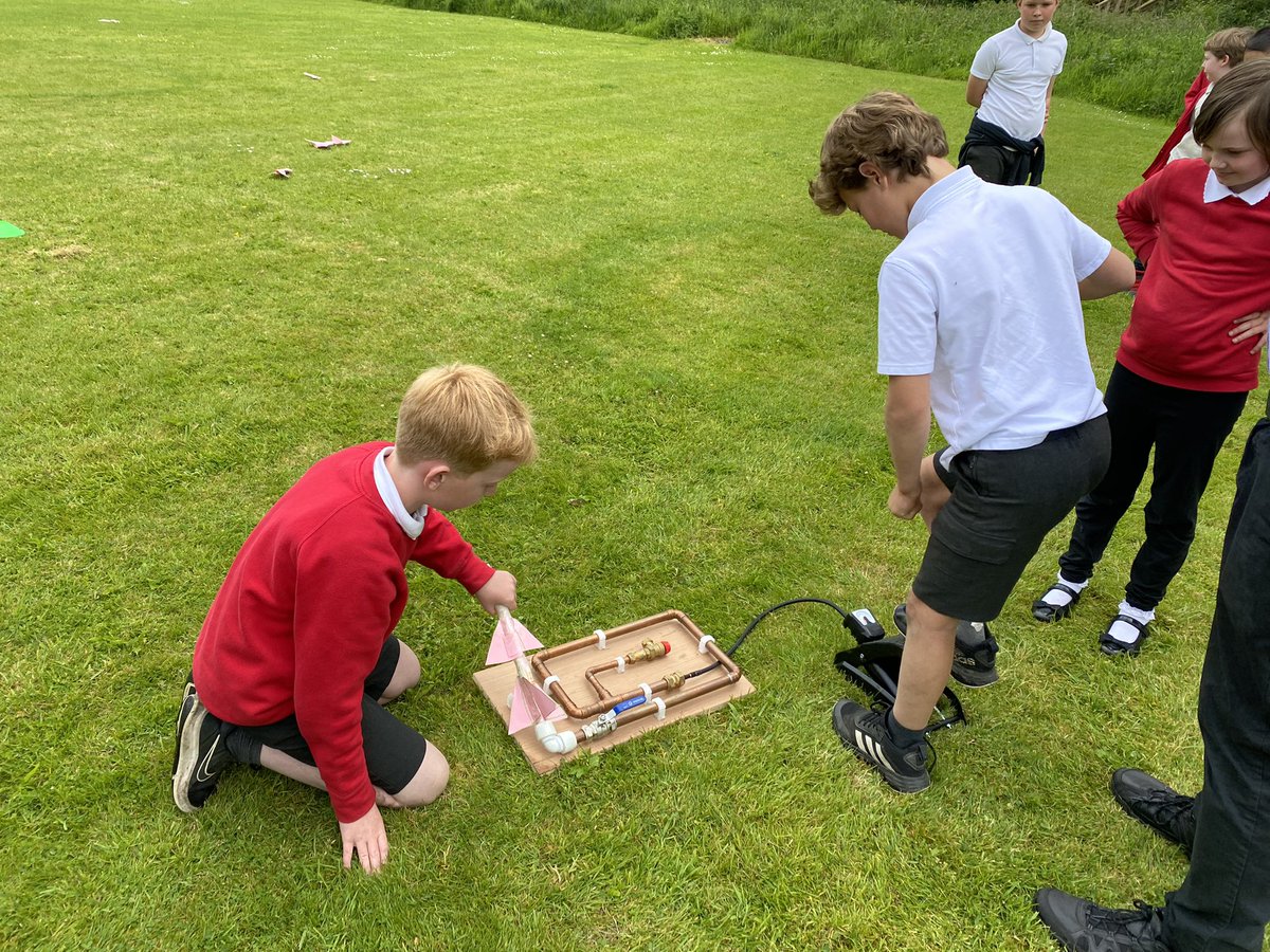 KIM Primary tweet media