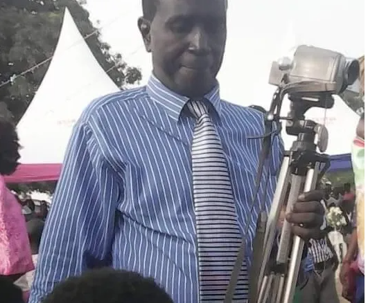 bbstvug's tweet photo. Kitalo! Munnamawulire wa NTV omulala afudde. Milton Opaco abadde akakkalabya emirimu mu disitulitiki ye Soroti azirikidde ku Boda Boda enkya ya leero nafa. Ebirala tubireeta

#BBSAgeesigika #BBSGambuuze #BBSKATI https://t.co/uYNQqEMwgN