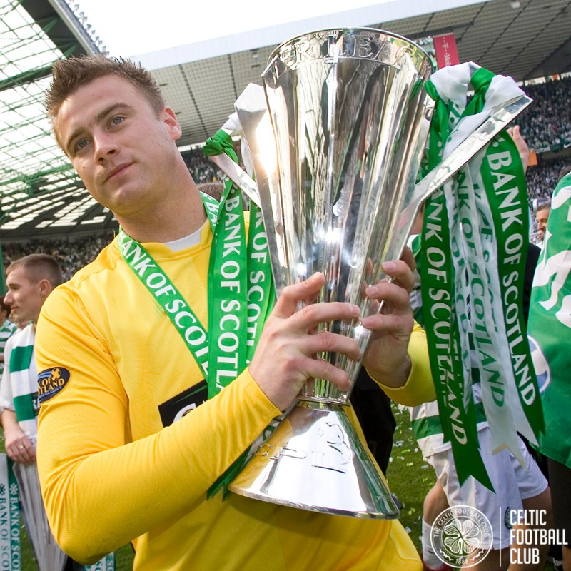 CelticFC's tweet photo. 🇵🇱🍀 #CelticFC are to take part in a special match in Poland to honour former Hoops goalkeeper @ArturBoruc! 

The club has been invited by Legia Warsaw to take part in the special Tribute match on July 20, which will also act as an important part of our pre-season arrangements ⤵️