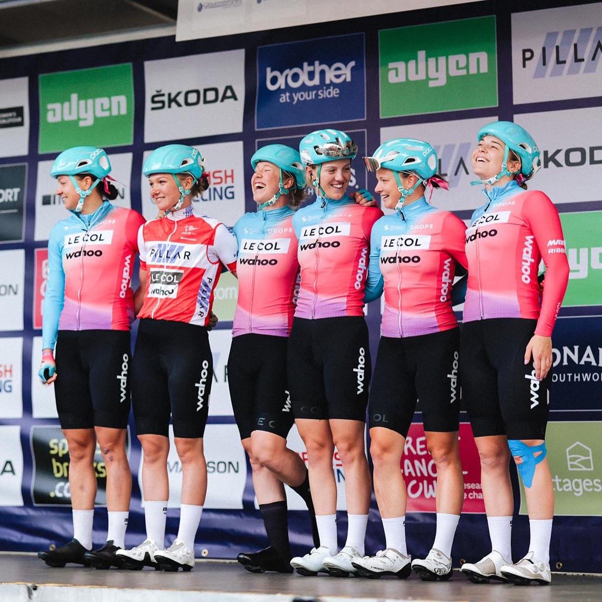 april_tacey's tweet photo. Sad to be finishing the @thewomenstour earlier than expected due to picking up an injury and not wanting to cause any further damage. Wishing the girls best of luck for the last 2 stages 👊🔥 @honorelliott_ https://t.co/rFd9cYJNVM