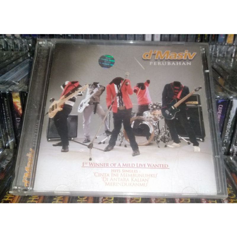 M E V E R I C K tweet media