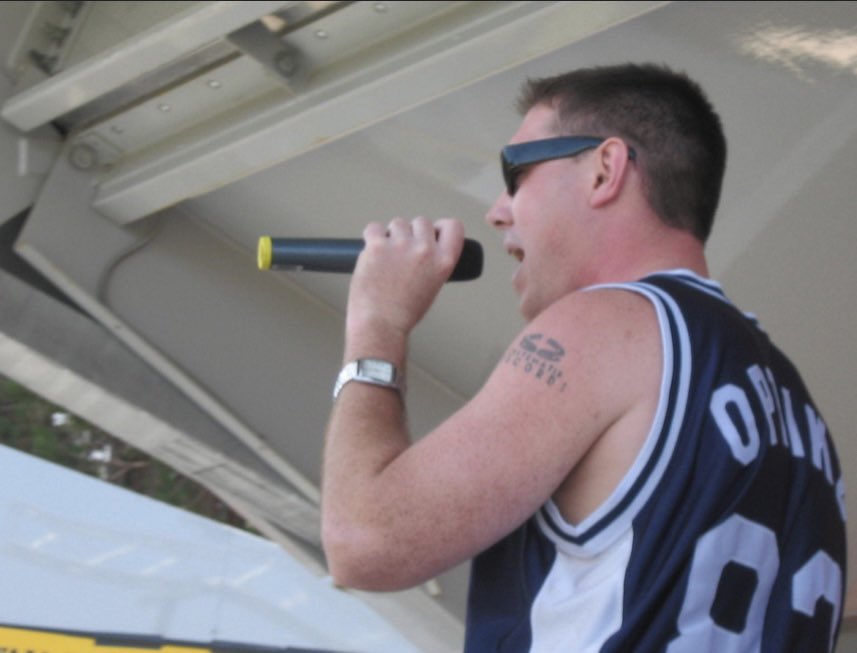 optikzofficial's tweet photo. Rockin’ the casbah! 😎🎤🌳☀️🌊 #Summer2007 https://t.co/GHiA7B5Bvx