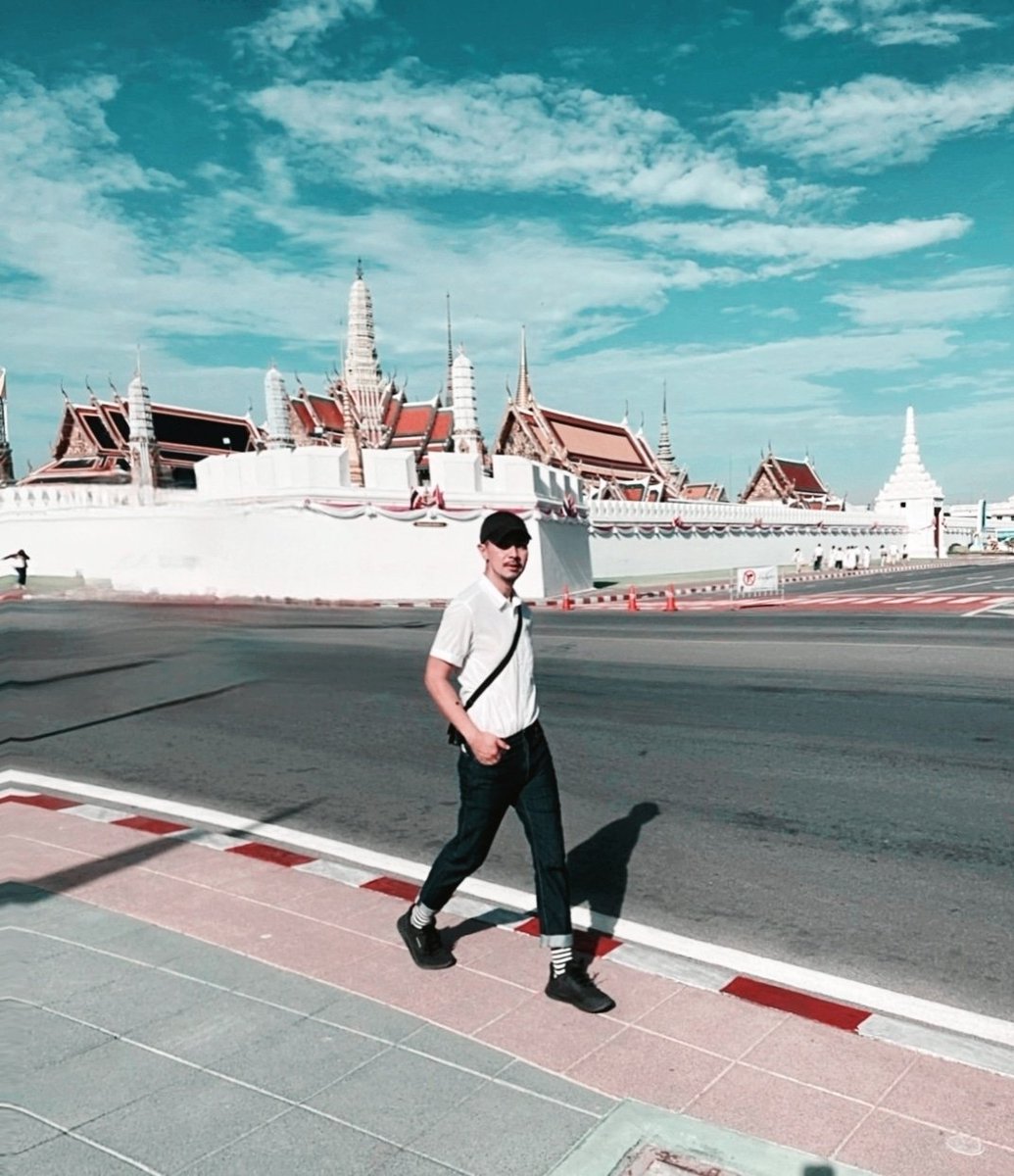 Mymemory789's tweet photo. อย่าไปเสียดายกับเรื่องที่ผ่านมา 
แต่จงมีความสุขกับเวลาที่เหลืออยู่....😊
#แคปชั่น #เจ้าแม่แคปชั่น #เที่ยวไปเรื่อย #Bangkok https://t.co/wh6IhuElQq
