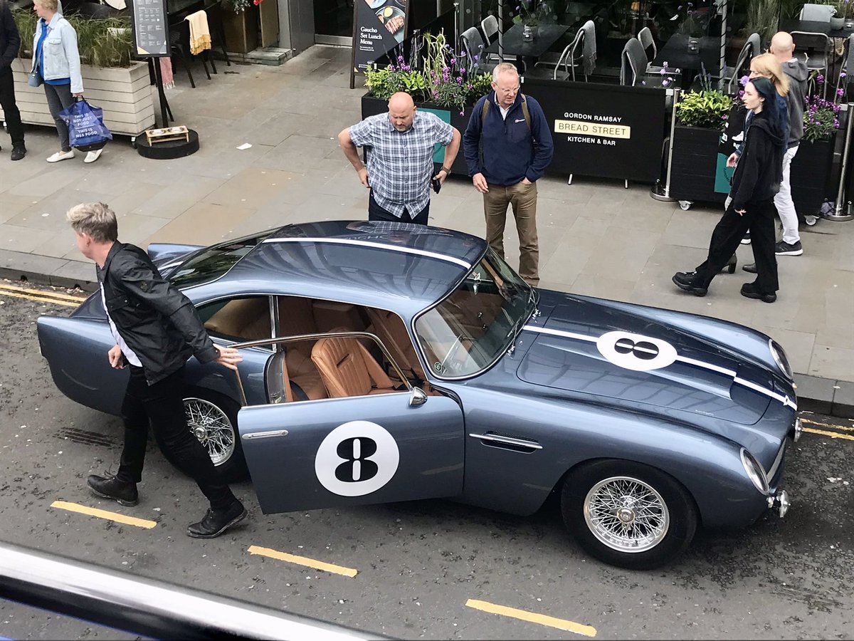 CarlosFireblade's tweet photo. I was on a bus tour in Edinburgh yesterday and heard this gorgeous sound of a car go past. When I looked it was this brilliant #AstonMartin then it pulled up outside @GordonRamsayGRR #breadstreet and out popped the driver @GordonRamsay 😉👌🏼 beautiful car Gordon 👍🏼 https://t.co/pIimskSK0f