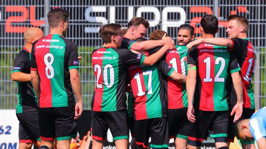 ⚔️⚽️ M A T C H D A Y ⚽️⚔️
⚽️: <a href="/svDieHaghe/">sv Die Haghe</a> - FCA Zaterdag1 
🕝 : 14:30 uur
🏟️: Sportpark Ockenburgh
📍: Wijndaelerweg 9, Den Haag
🏆: Nacompetitie 1e/2e Klasse
#⃣: #HAGAAL 

De eerste van drie finales voor promotie... ⏳🤞🏼
🔴🟢⚫️