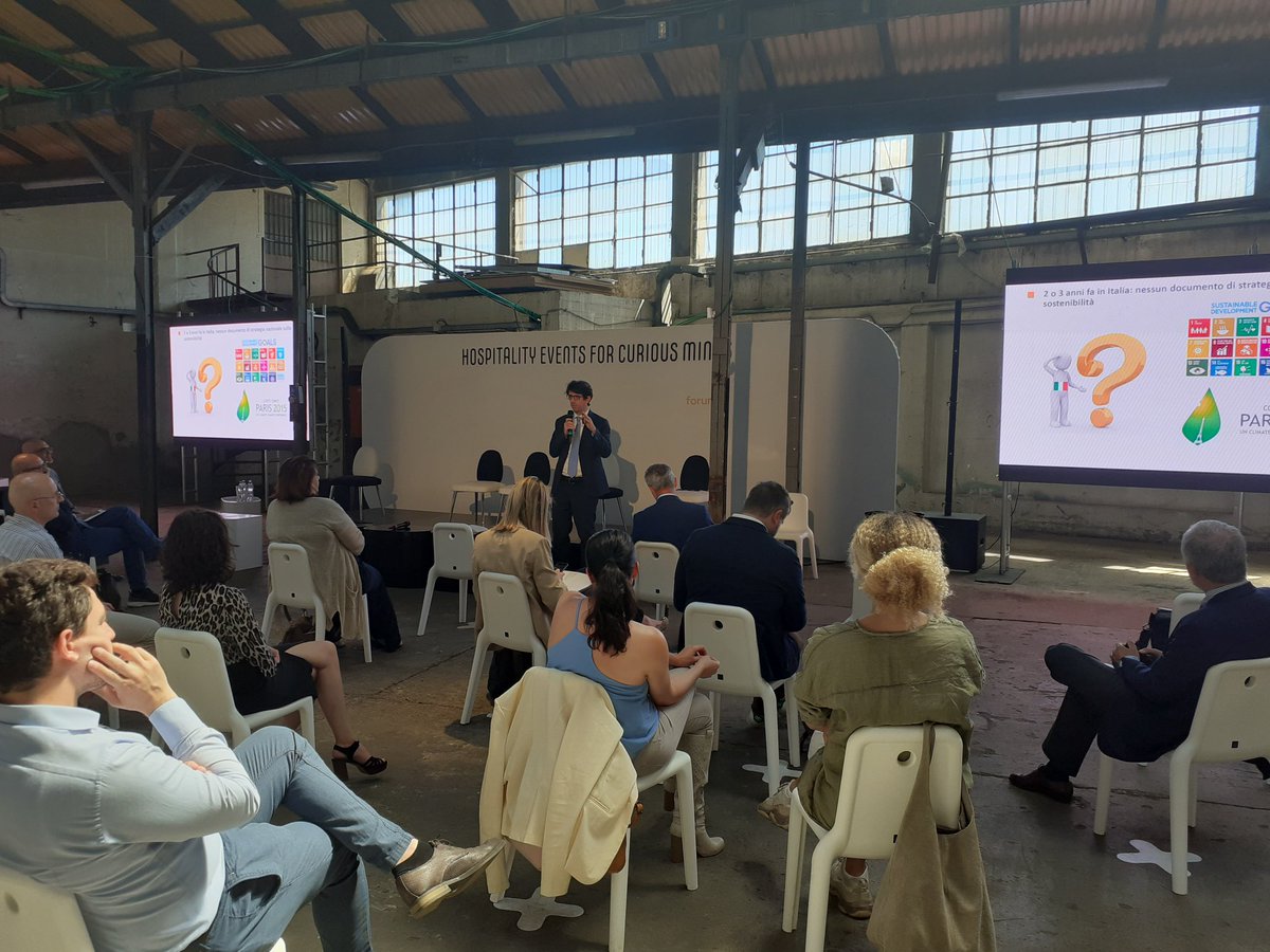 #milanodesignweek
Il Vice Direttore di #Ance Romain Bocognani  "Il settore delle #costruzioni socio al 78% della transizione ecologica prevista nel #PNRR (71,7 mld)"
<a href="/bocognanir/">Romain Bocognani</a> <a href="/ancenazionale/">ANCE</a>