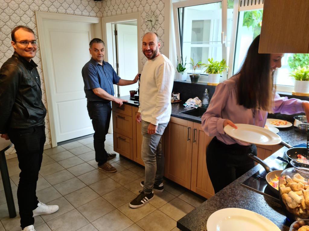 Stefan Willems (Beurs/Expat) tweet media