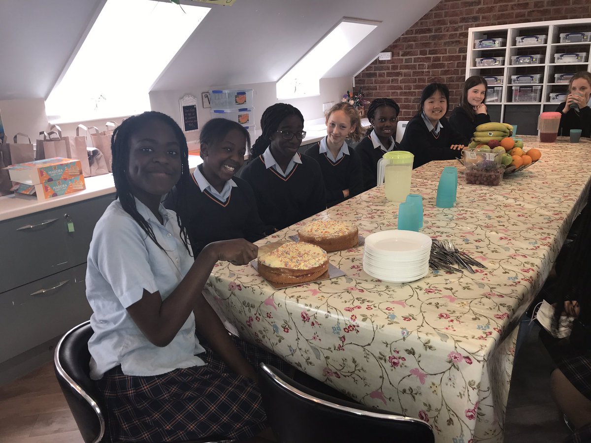 StSwithunsLeRoy's tweet photo. Happy birthday, birthday girl!  Hope that you enjoy your birthday cake!  #StSwithunsBoarding #StSwithunsFun #StSwithunsCommunity https://t.co/XNsTj4wmyu