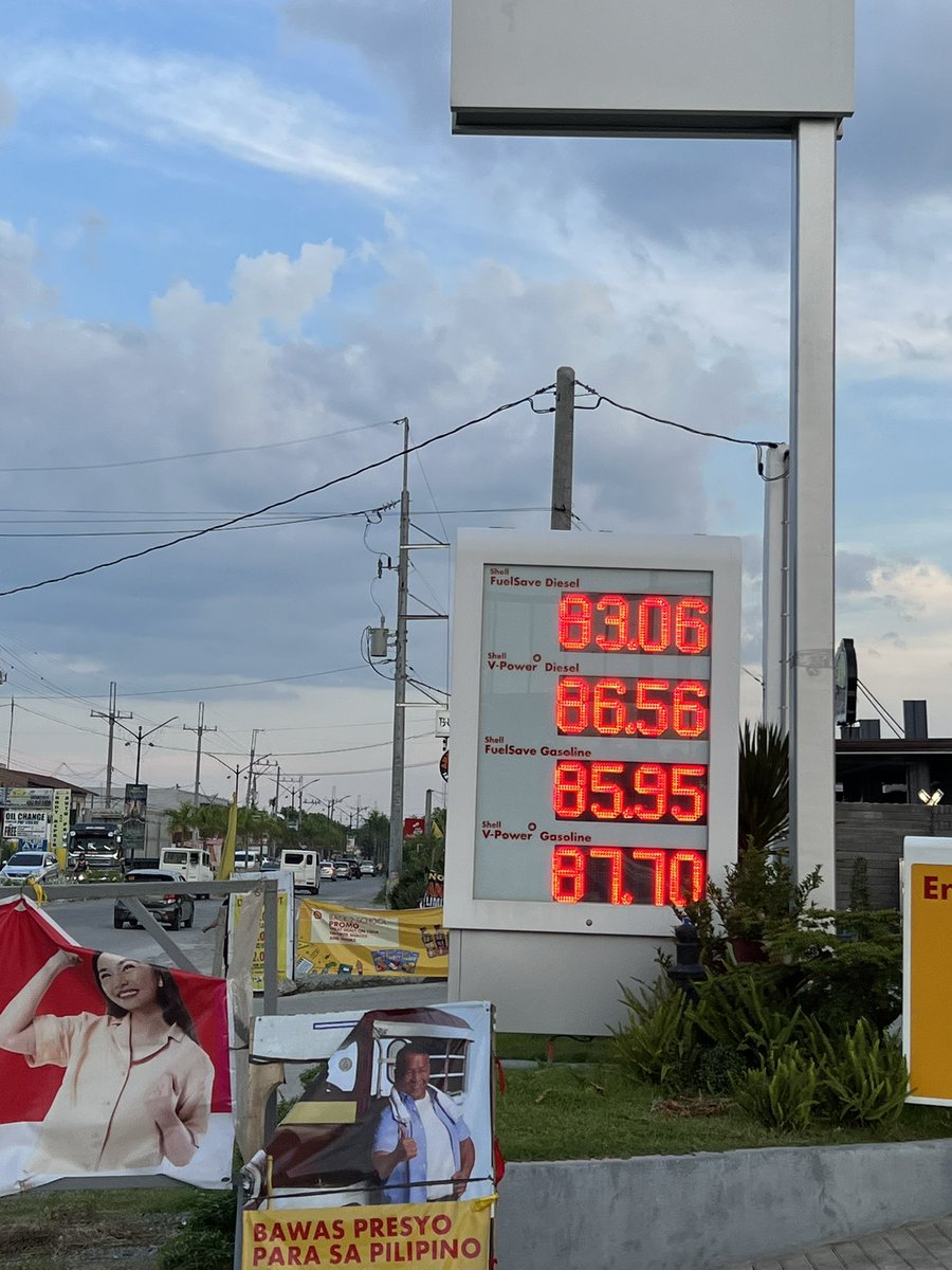 Kung ganito ba naman grades ko sa law school, edi everybody happy. 

<a href="/LawStdntsofMNL/">Law Students of Manila</a> <a href="/thecorpusjuris/">The Corpus Juris ⚖️</a> #buhaylawstudent