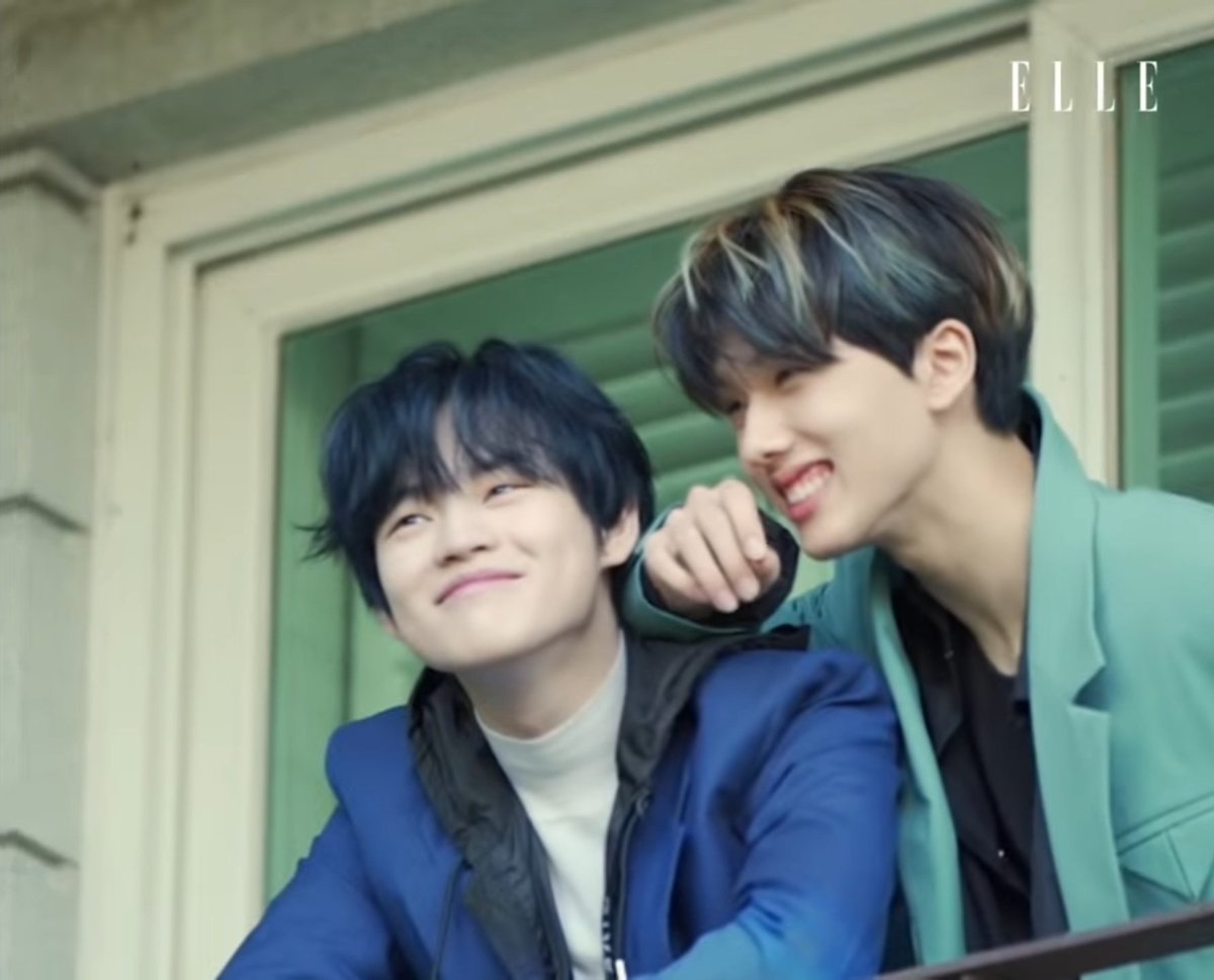 idontthinking's tweet image. 엘르지천 조은 백만이천가지 중 하나...
너무너무 행복해보임