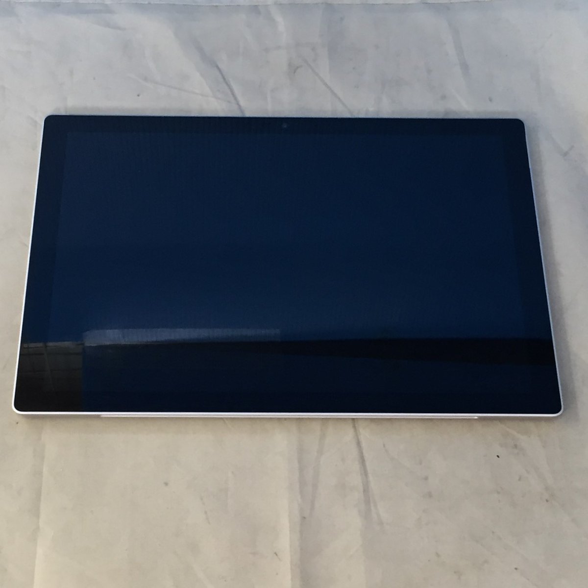 pkmatsuyama's tweet photo. Suraface Pro5 の中古が入荷しました。
Core i7 搭載モデルです。
#Suraface #中古PC #パソコン工房 https://t.co/Qfmu1hpnND