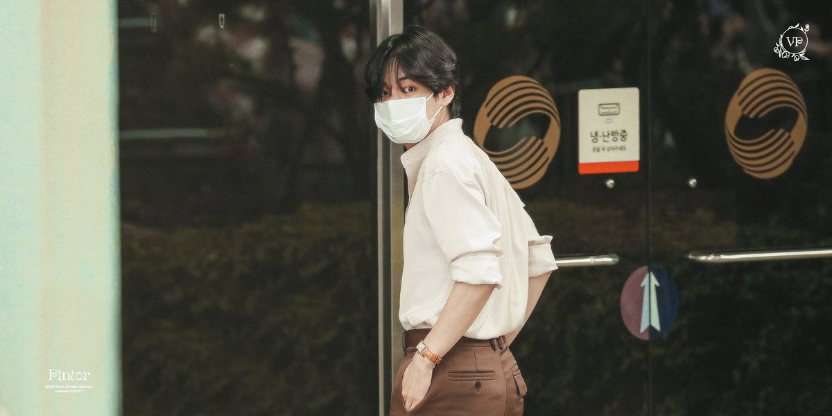 V_Pintor__'s tweet photo. 「HD」220610 KBS #태형 #TAEHYUNG #BTSV #KimTaehyung #BTS 
@BTS_twt https://t.co/KRaYGc5WO4