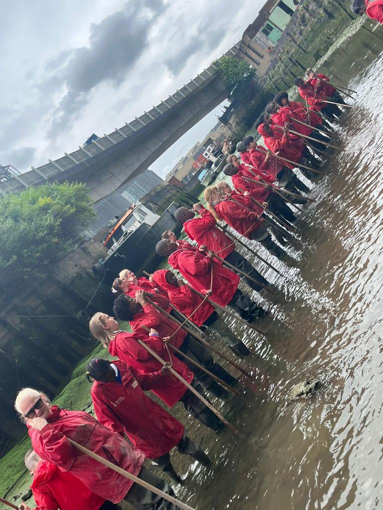 Year 5 had a fantastic day at  the Creekside Centre as part of their river study unit. They were able to enter the Thames at Deptford Creek and measure the flow and depth of London’s very own Grand Canyon #geographyfieldwork#portoflondonauthority