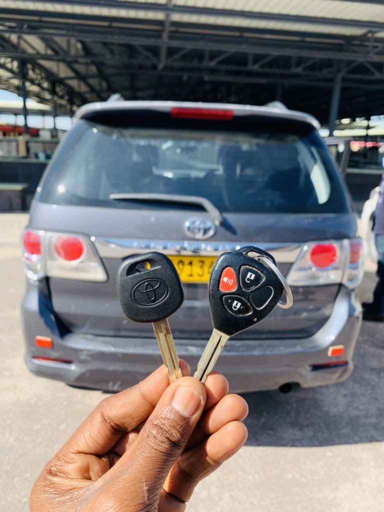Carkeysnamibia's tweet photo. ✍️All keys lost ?🔑Send us Whatsapp inquiry’s now🤳 we do car keys replacement , locks &amp; key fixed,computer box programming 0817118111/0813333916✅✅ https://t.co/FVv38jNQ3F