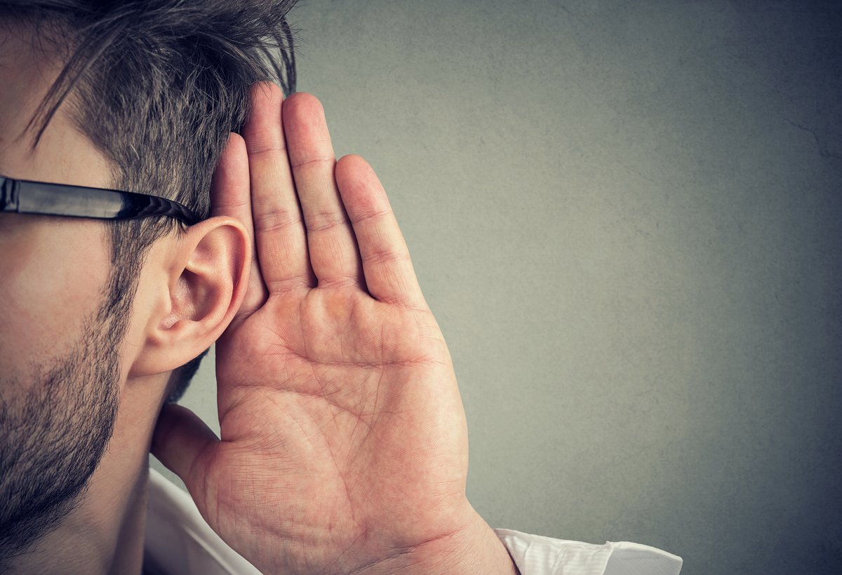 ModEngTeacher's tweet photo. In her latest blog, Chiara (@chiara_bruzzano) discusses why a focus on the process of listening is important and suggests five simple, no-prep activities that you can use with online videos: https://t.co/O9ukbUfnrV #TeachingEnglish #ELT #Listening #LanguageSkills #OnlineVideos https://t.co/nu4cT57jTG