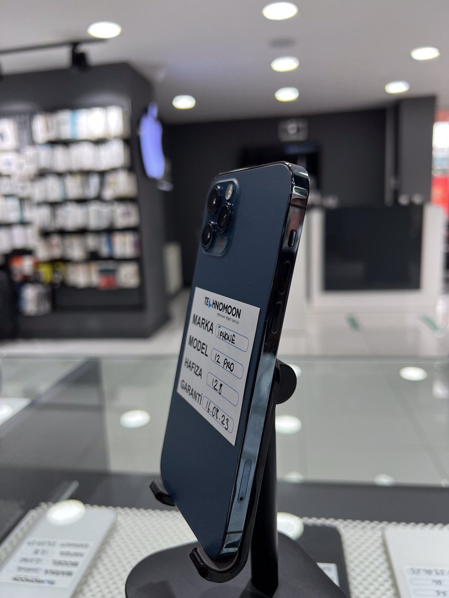 TechnoMoonOfc's tweet photo. iPhone 12 Pro Pacific Blue https://t.co/gmIXPPYY4N