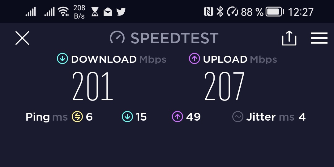 #Servicetweet #rp22
Kurze Pause vom Trubel? Kühl, bequem und #WLAN im Unterdeck der Hoppetosse.