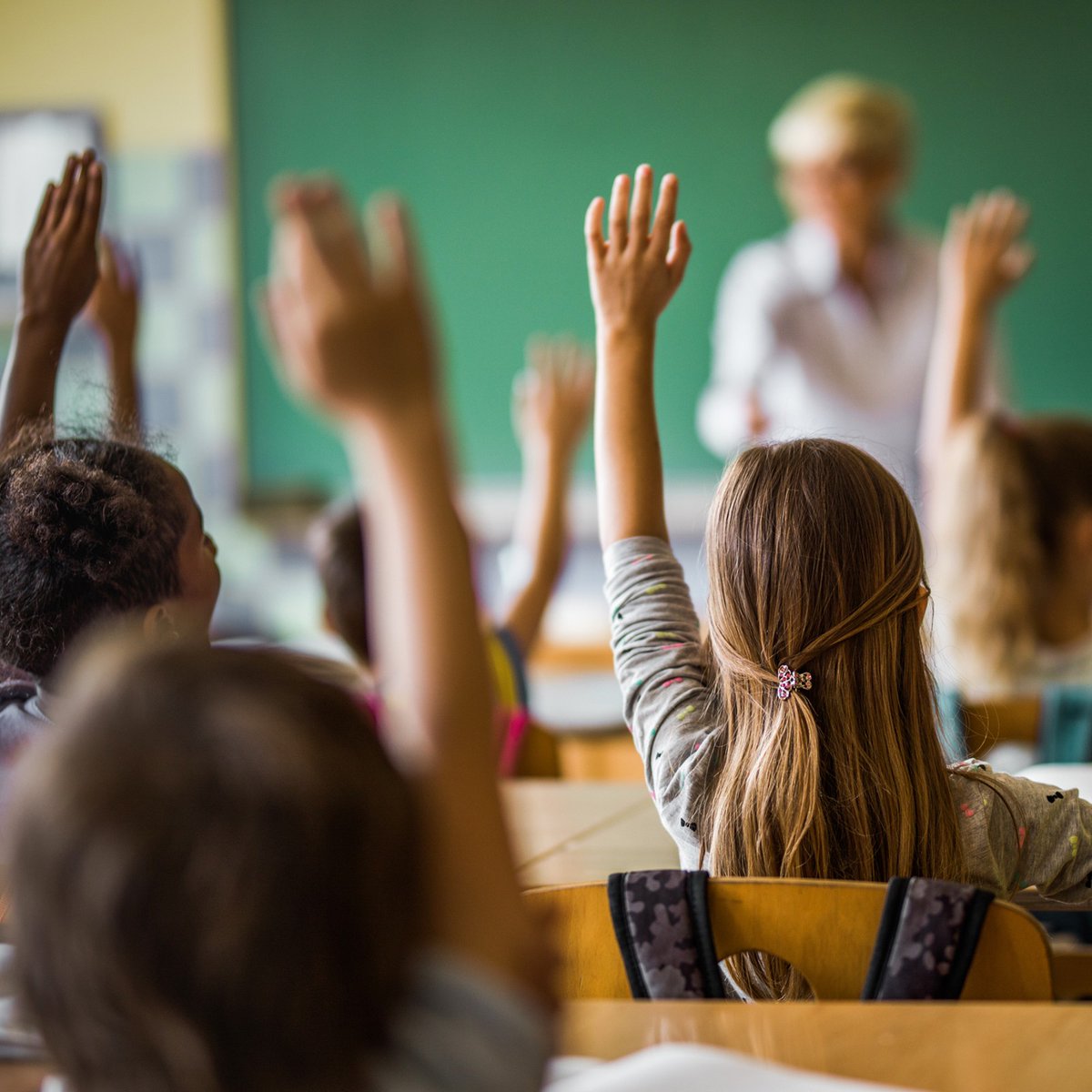 tolerancia_rne's tweet photo. 🔴Hoy 21:03h @radio5_rne 👇, en el 1º aniversario de #LeyDeInfancia :

➡️ ¿Está preparada la escuela para detectar el #abusosexual?
➡️Conocemos a María, víctima a los 6 años
➡️ Y el proyecto #Educap para formar a profesorado @NGrevia @SaveChildrenEs @IDHUV @uc3m 
@UniBarcelona https://t.co/Zdyelx0fHc