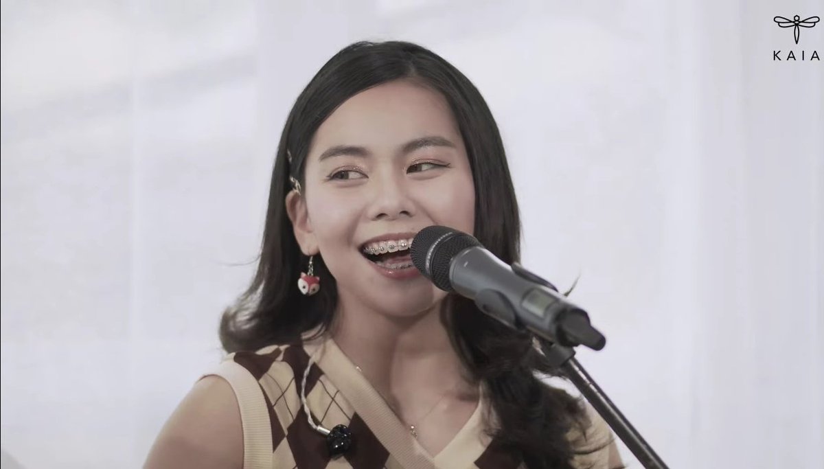 so pretty naman this ferzown 🦊🫶

#KAYAbyKAIA_AcousticVersion #KAIA_SOPHIA #KAIA @KAIA_Members