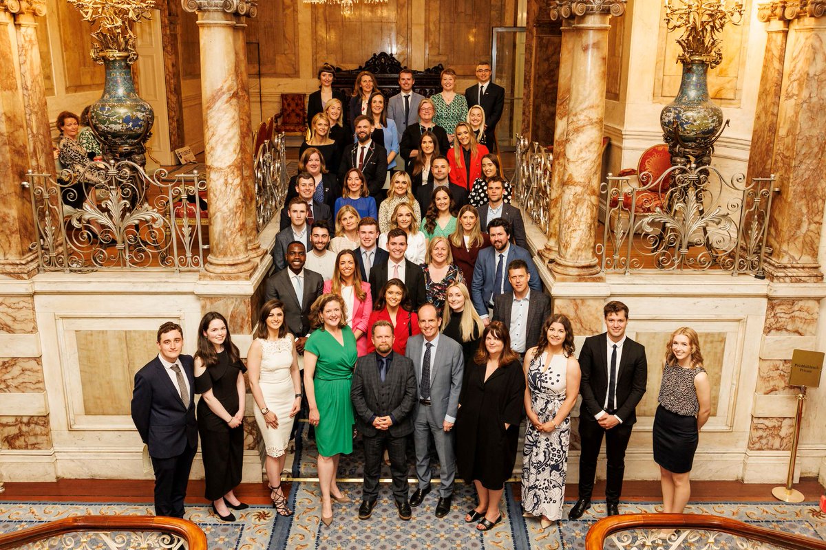 We are delighted to announce 40 Fulbright Irish Awardees for 2022-2023! #Fulbright #Ireland #USA fulbright.ie/2022/06/08/40-…