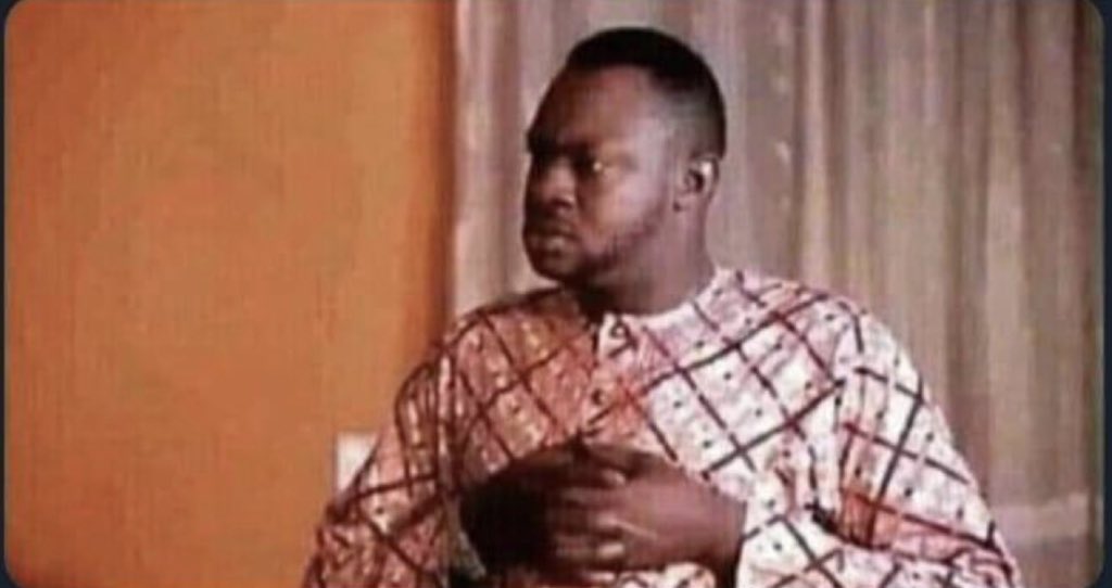 irakureba's tweet photo. RWANDAN  RAPPERS 😂

Song title: INDEMBO 

Awards speech:  I wanna thank GOD for the inspiration 

GOD : https://t.co/BtSRgx4oVy