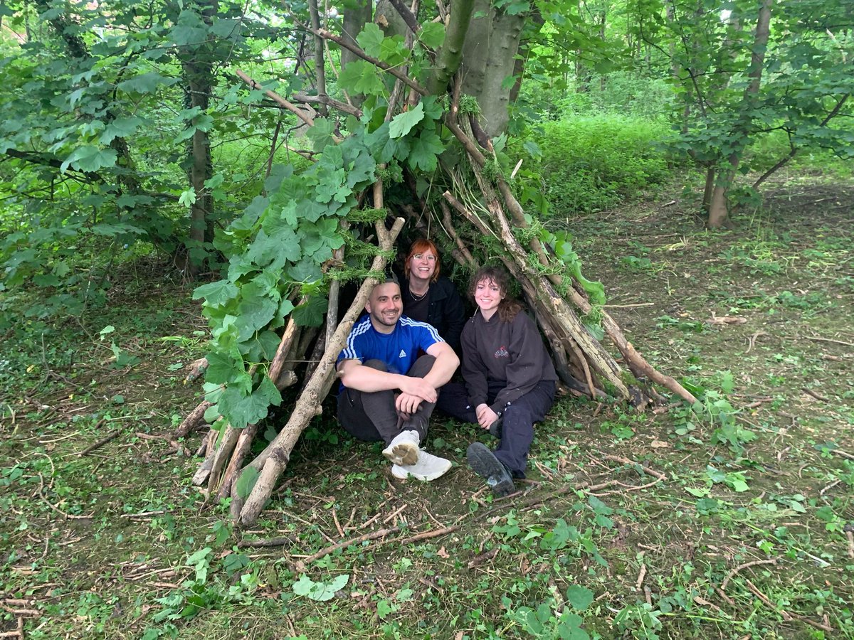 CanopyHousing's tweet photo. Yesterday @CanopyHousing we tried our hand at a different kind of construction! Timber Wolves showed our volunteers how to make natural shelters, such fun! #Bushcraft #volunteer @LandAid @localitynews @LeedsCommFound @AskNationwide @PeopleBiz
@BigIssueInvest @Yorkshire_BS https://t.co/tZMZFGgrq9