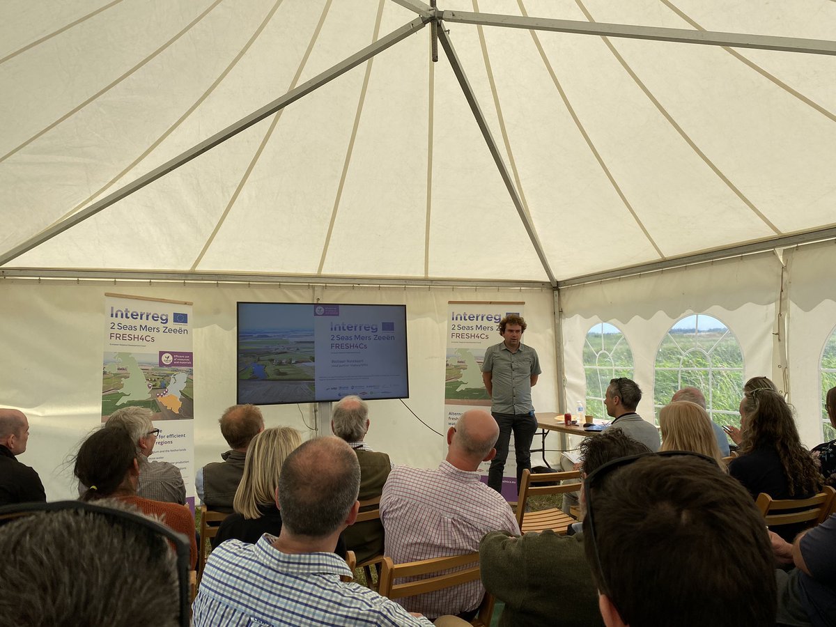 ProfKHiscock's tweet photo. Learning from our Danish and Belgian #Interreg partners of schemes to enhance freshwater resources in coastal areas. Examples include creek ridge recharge to develop a freshwater lens above shallow saline water in polder areas #vlakwa #FRESH4Cs @ueaenv https://t.co/IE6bGa7Gxu