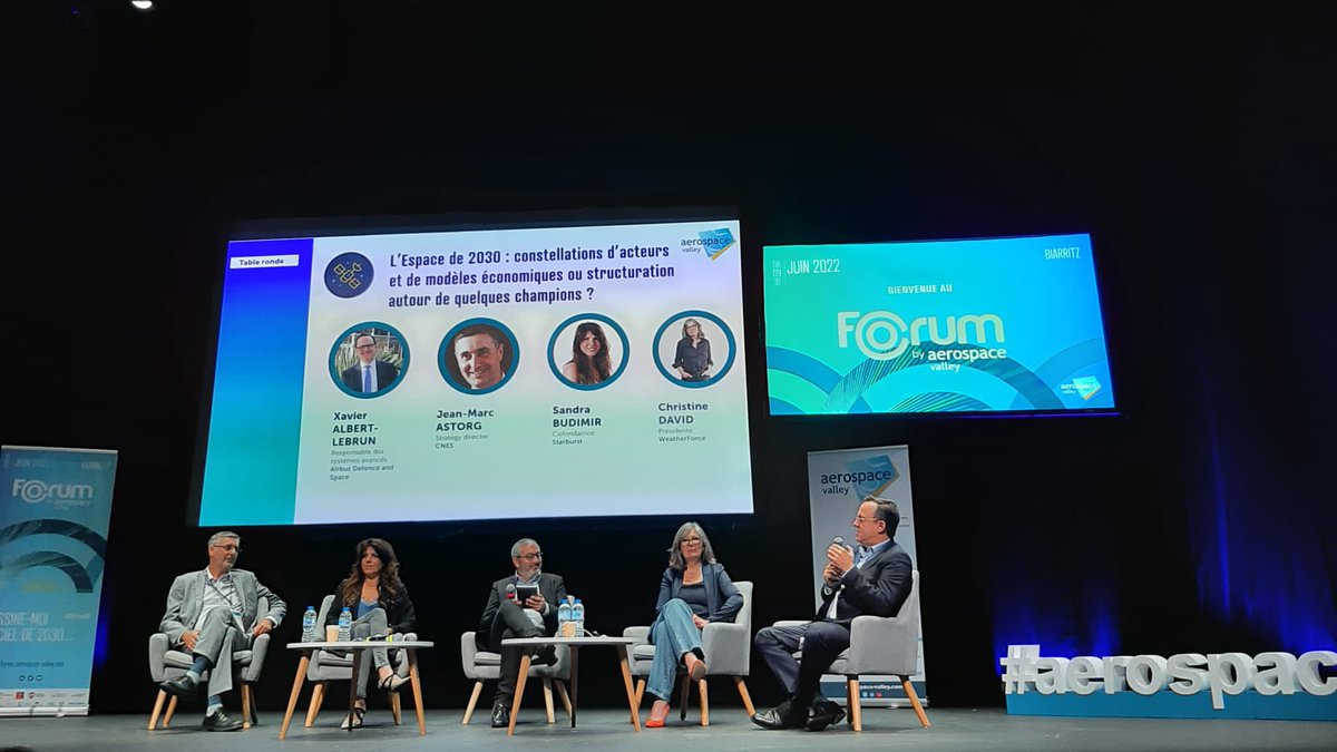 Connect by CNES tweet media