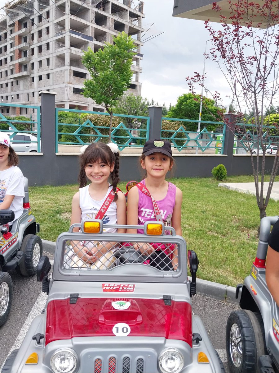 Okulumuz 2. Sınıf öğrencileri Mamak Belediyesi Trafik Eğitim Parkı' na gittiler. Teorik ve uygulamalı eğitim aldılar.
<a href="/cankayagov/">Çankaya Kaymakamlığı</a> <a href="/cankayabelediye/">Çankaya Belediyesi</a> <a href="/MemAnkara/">Ankara İl Millî Eğitim Müdürlüğü</a> <a href="/cankayailcemem/">Çankaya İlçe Millî Eğitim Müdürlüğü</a>
