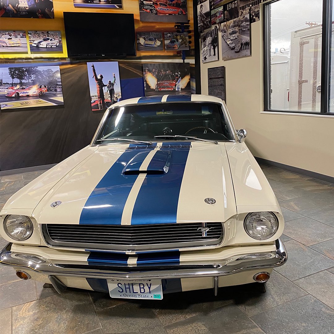 ACVAuctions's tweet photo. Here's some behind the scenes shots of our recent video shoot at Tasca Ford, one of our Top 150 dealerships. Is anyone else 😍over that Shelby Mustang GT350?! #ACVAuctions https://t.co/okBeermvYw