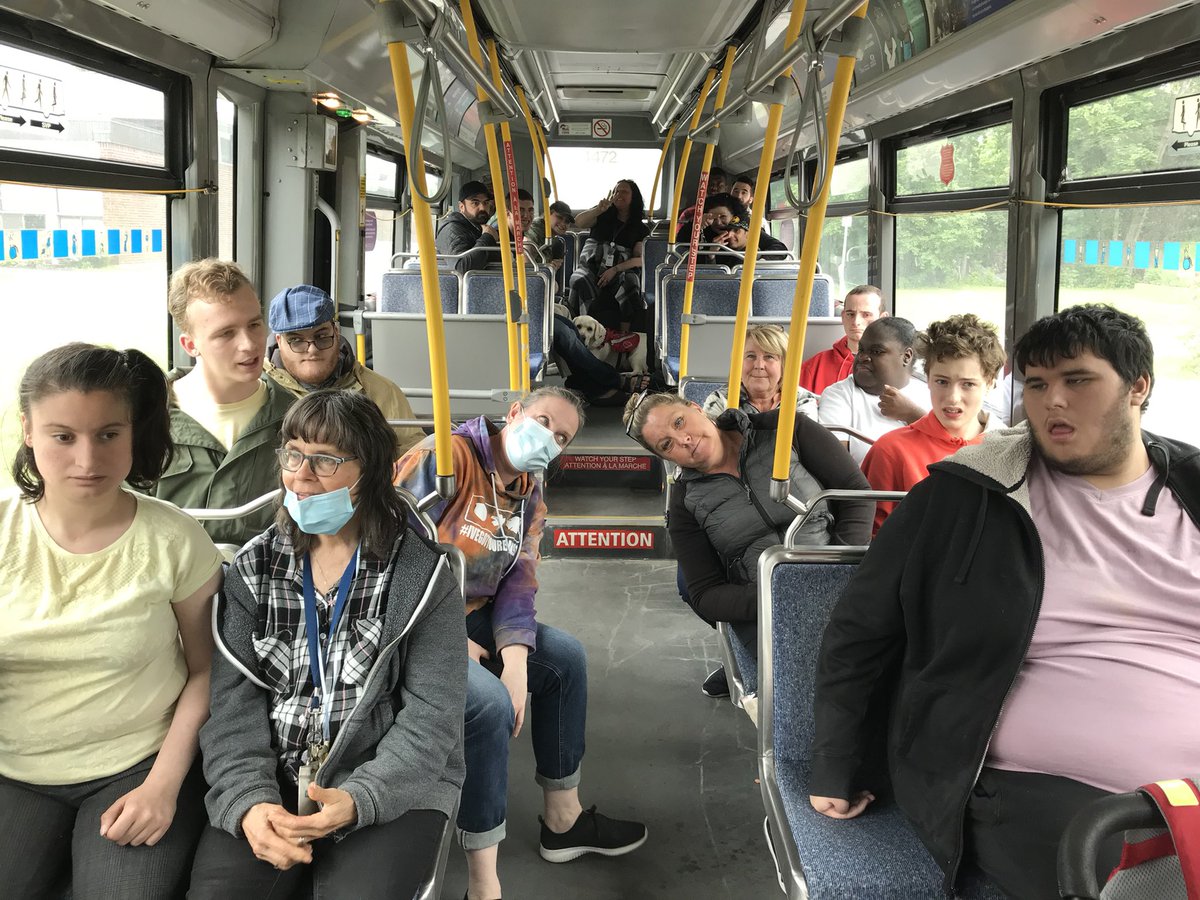 CliffordBoweyPS's tweet photo. Oh, the places we can go! Big thanks to @OC_Transpo for taking our students on dedicated bus rides through our community. Lots of smiles and excitement. So wonderful to be out and about 🚌 ☺️ @RegLavergne @OCDSB https://t.co/5frEoEhVHl