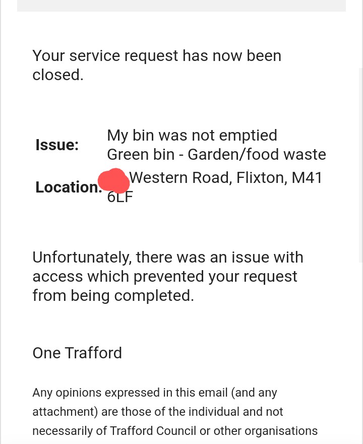 TuttyHelen's tweet photo. When contacted excuses have been no access. Despite grey collected twice and black bin.
Or bin not present.
Mistakes happen an odd bin missed on a road but a whole road and then lies. Sort it out. https://t.co/zTopsgzKAP