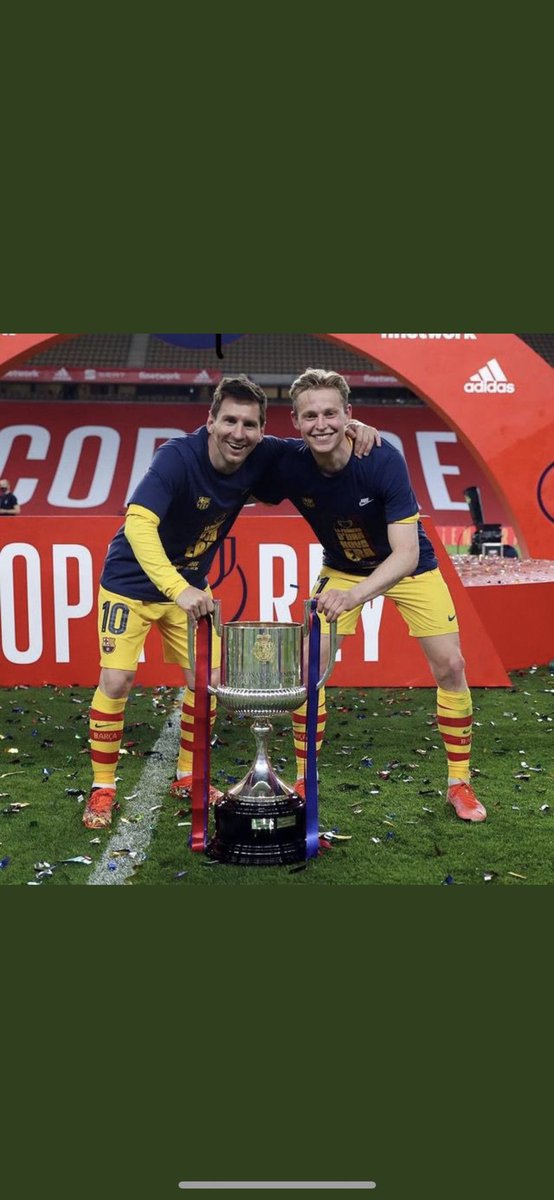 FCB__10's tweet photo. Victims of bartomeu https://t.co/0qsQiT7KV2
