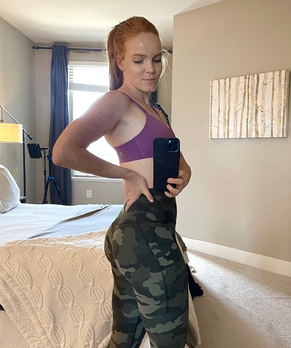 On or off? https://t.co/qyaqNtMMxq