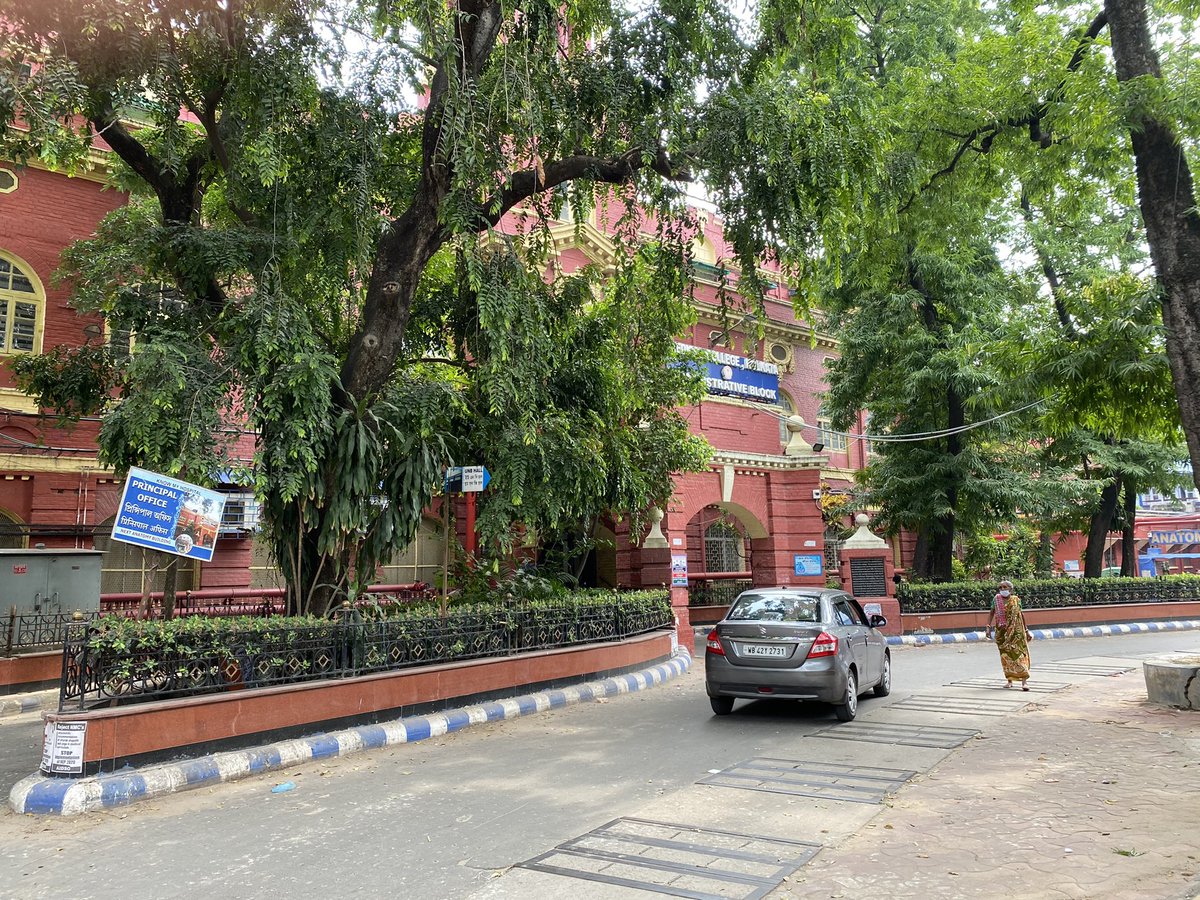 drnnraju's tweet image. In a college in Calcutta with structures of yesteryears and auditorium where Rabindranath Tagore lectured.
