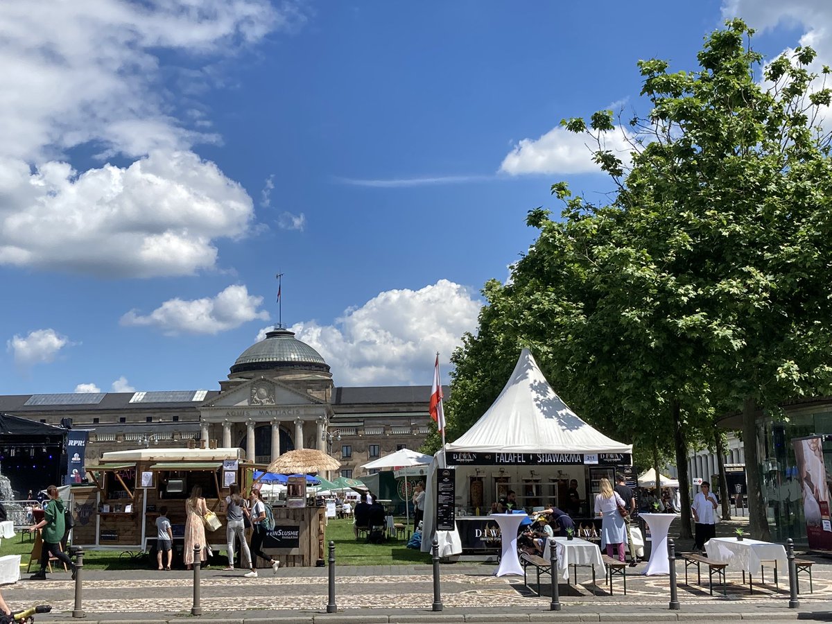 milky66's tweet photo. wiesbaden wilhelm Straßenfest
ヴィースバーデン@ウィルヘルムソトリート@フェスティバル
#ドイツ #ヴィースバーデン #ストリートフェスティバル #Germany #Wiesbaden #Straßenfest #wilhelmstr https://t.co/UQd46rZ15h