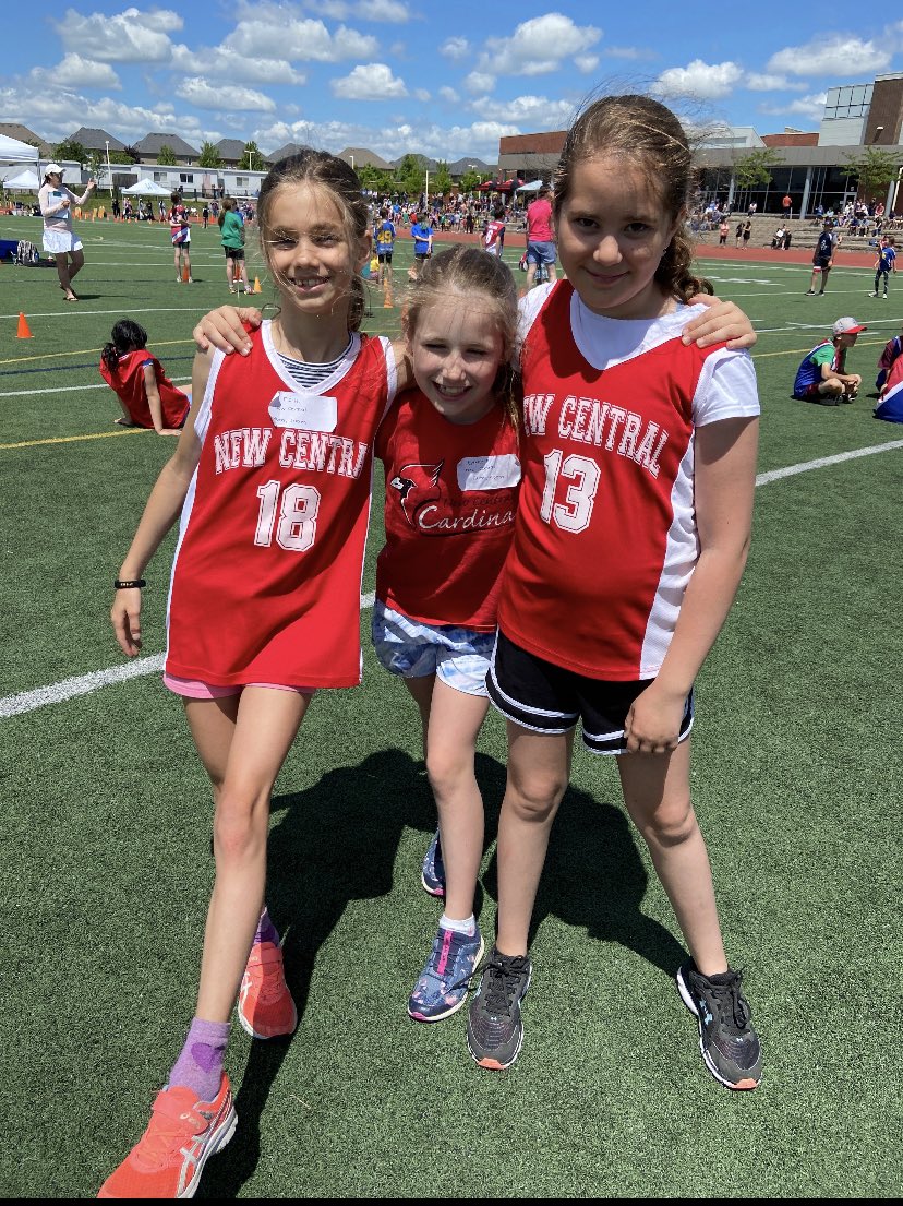 ms_stevenskr's tweet image. Such a beautiful day for a track and field meet. Go New Central Go!!! @newcentralps