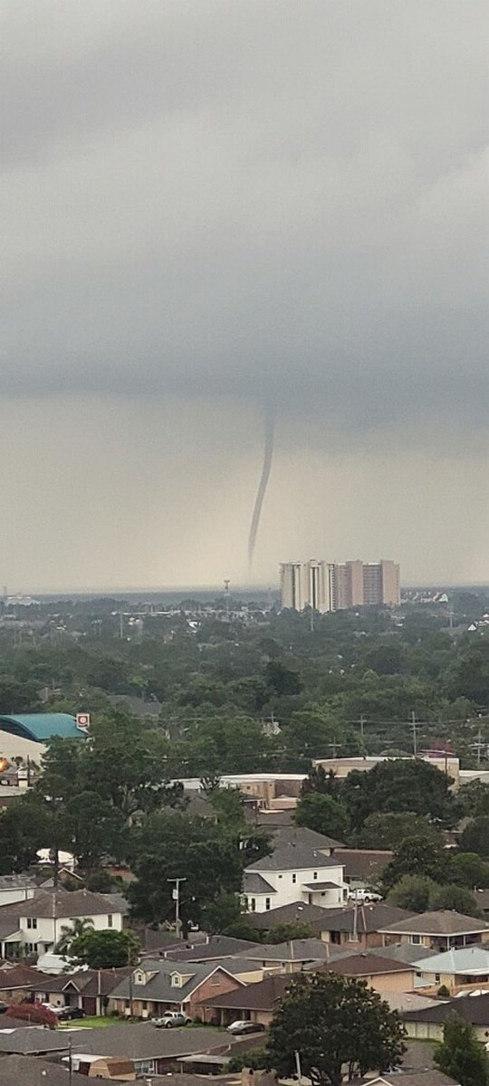 Waterspout sighting 🌪️