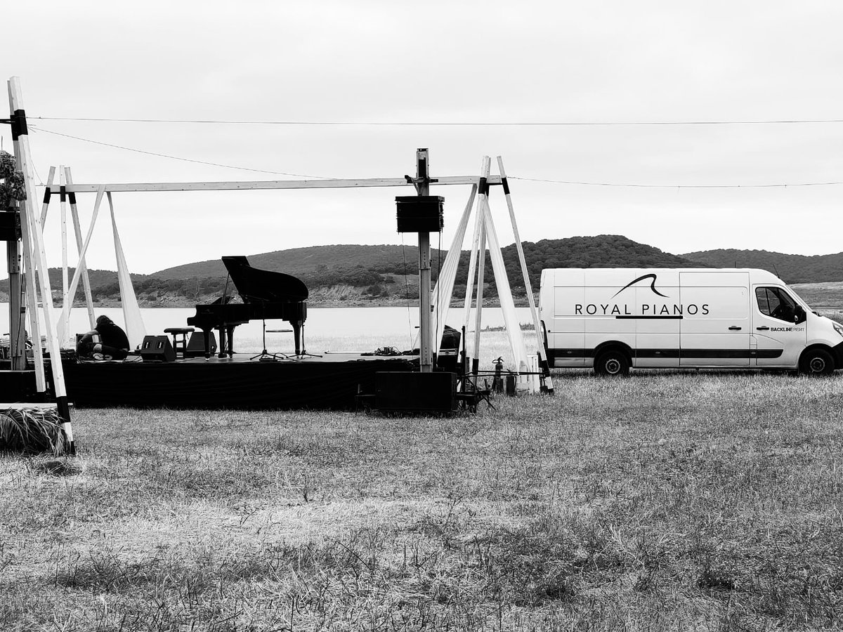 Llevando la mejor música a todos los rincones… ♥️🎹

Royal Pianos &amp; Backline Rent