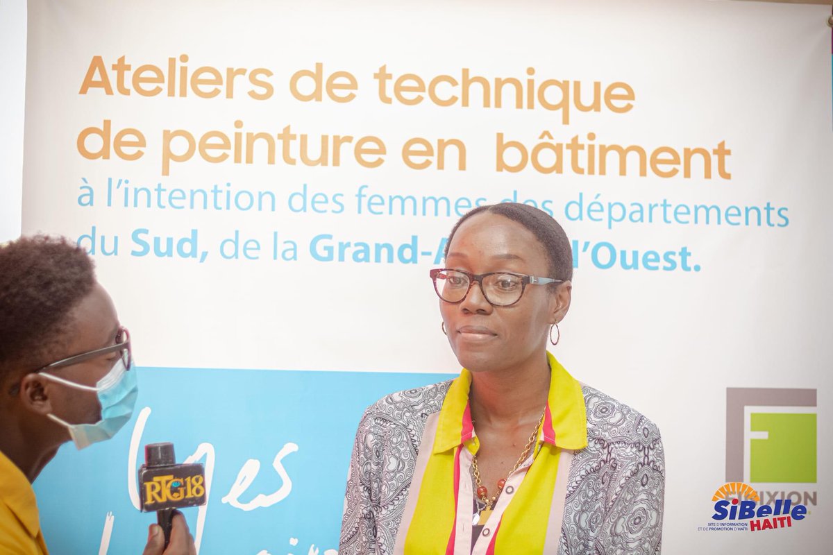 Urbanartconsult's tweet photo. Photos des moments fors du lancement du projet @yesshepaints @Urbanartconsult @undphaiti @ChristianMatho5 #matpart merci à nos partenaires de la confiance 
 📷 @TICKETmaghaiti @SiBelleHaiti @Douvanjou1 https://t.co/tRl9fALvDk