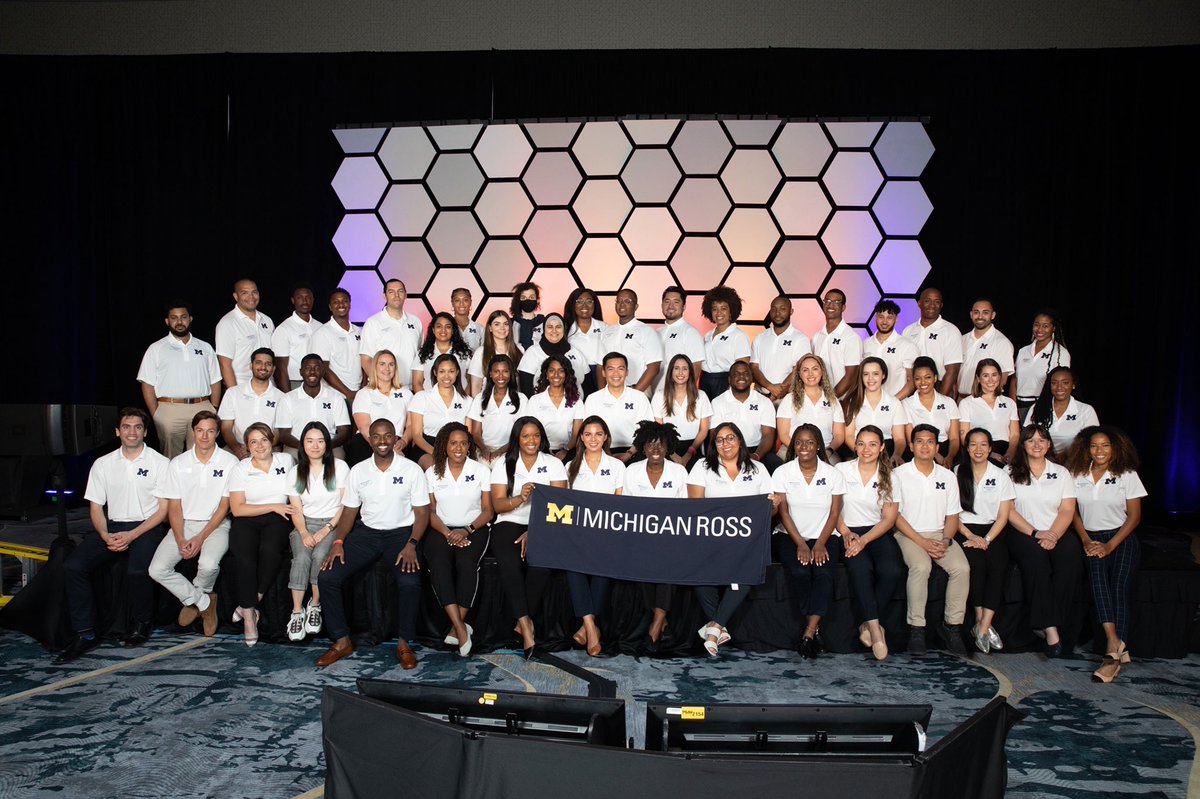 Kavya_Davuluri's tweet photo. Honored to be a part of @cgsm_mba and to have met incredible future MBA candidates like myself across the US this past weekend who are championing #DEI so the future of business leadership looks like we do! Can’t wait to start at @MichiganRoss this August!#MDMBA https://t.co/wR5pIpDeDj