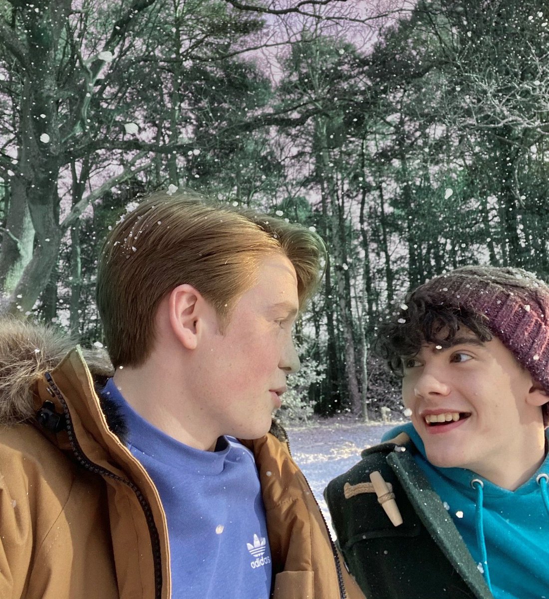 happyroyals's tweet photo. publicaron las fotos en la nieve
PUBLICARON LAS FOTOS EN LA NIEVEE https://t.co/Isd5JYALuz