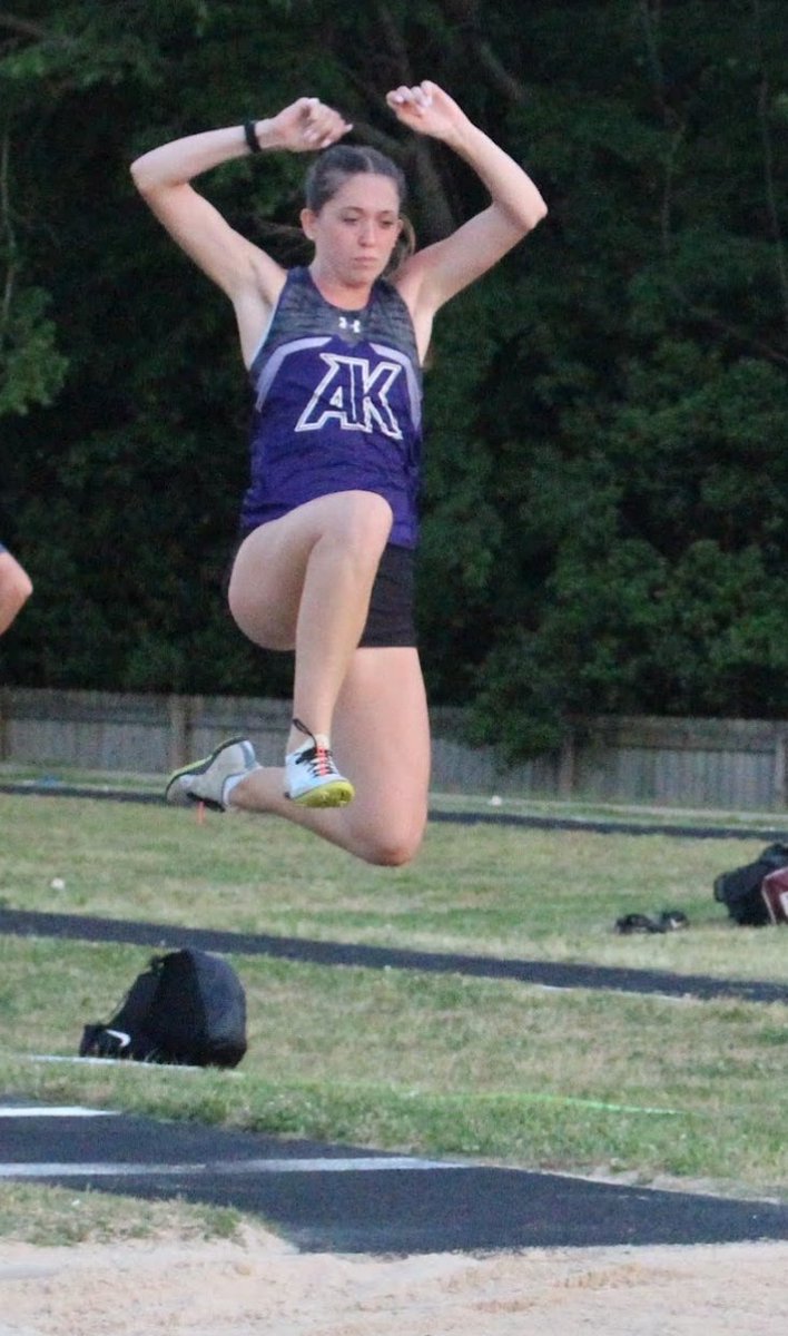 akxctf's tweet photo. Caitlin Peck (cross country, distance track, jumper) received the 2022 AK Athletics Knight Pride Award at the Senior Awards Ceremony in May. It's given to 1 female AKHS athlete. Way to represent the AK running programs @caitlinpeck04 &amp; keep it up at UNCW next fall! @AKSportsInfo https://t.co/C7qlYapjLD