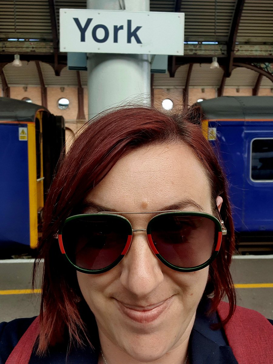 Today is my last day in York - having been Service Manager for both Adoption and Fostering and placement finding.
It's been great to work in York, with some fab people ❤️

Onto the next role Monday - with Hull City Council! 🎉