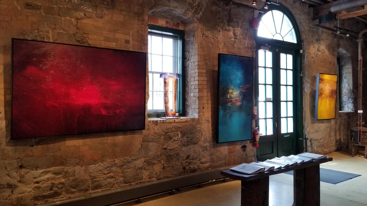 ThompsonLandry's tweet image. It is already the last weekend for Carol Bernier's show ÎLES EN VUE. Don't miss your chance to discover this amazing artist. 

Thompson Landry Gallery opens it doors from 11 AM to 5 PM.

#thompsonlandrygallery #carolbernier #canadianart #artgallery #torontogallery