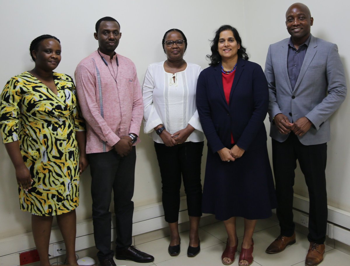Today, Hon. Minister <a href="/g_mukeshimana/">GerardineMukeshimana</a> received <a href="/GomeraM/">Maxwell Gomera</a> , the <a href="/UNDP_Rwanda/">UNDP Rwanda</a> Resident Representative, and his deputy <a href="/RedkarVarsha/">Varsha Redkar Palepu</a> . They discussed about interventions in climate resilient agriculture in Rwanda as well as how to strengthen partnership in the area of food security.